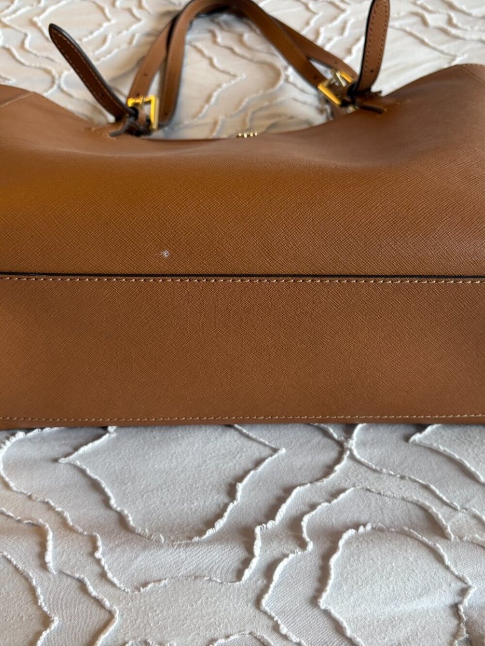 Tory Burch Emerson Buckle Tote - Picture 5 of 16